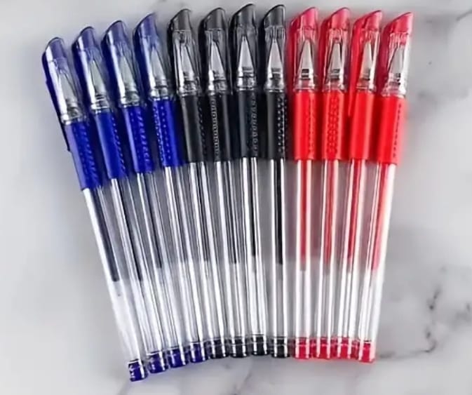 Bolígrafos de gel suministros escolares tinta negra, azul y roja 0.5mm bolígrafo de punta de bola.